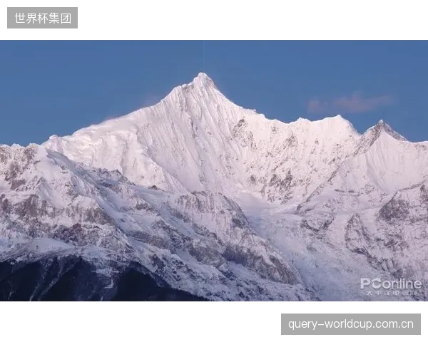首战捷克面临高原挑战,韩国队的体能储备与球员血氧适应能力至关重要。 首战捷克面临高原挑战,韩国队的体能储备与球员血氧适应能力至关重要。